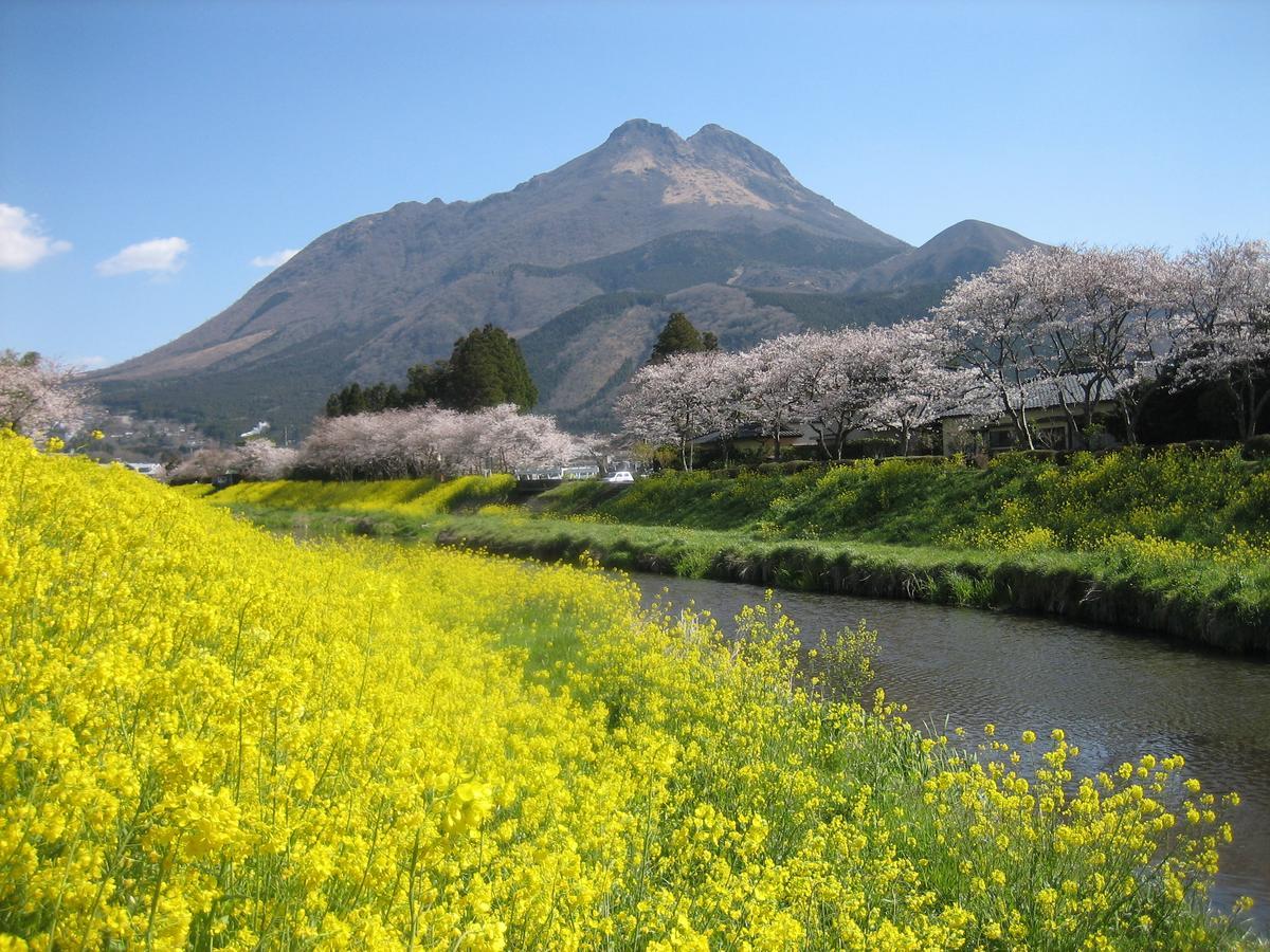 Yufuin Ryokuyu Hotel Exterior foto